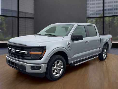 Used 2025 Ford F150 XLT w/ Equipment Group 301A Standard RWD image 1