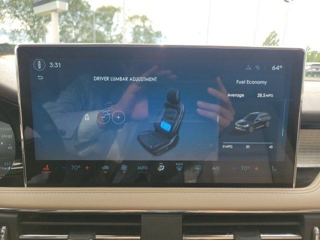 Certified 2024 Lincoln Corsair FWD image 37