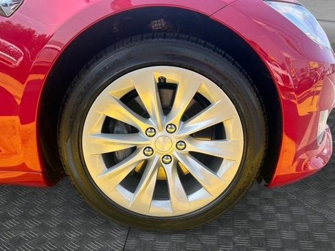 Used 2018 Tesla Model S 100D image 9