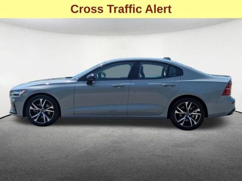 Used 2024 Volvo S60 B5 Core FWD image 9