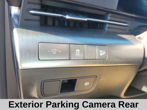 Used 2024 Hyundai Kona SEL AWD/4WD image 6