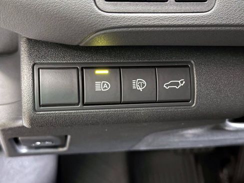 Certified 2026 Toyota C-HR AWD/4WD image 22