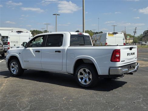 New 2026 RAM 1500 Big Horn AWD/4WD image 7