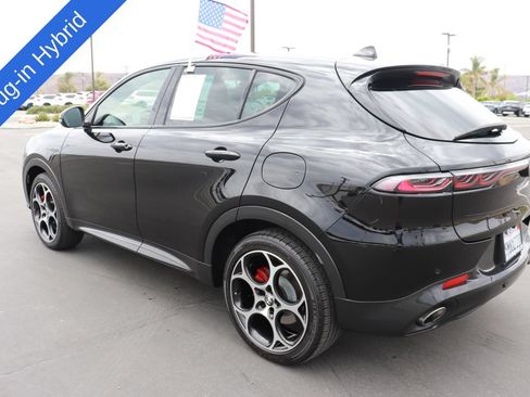 Used 2024 Alfa Romeo Tonale Veloce w/ Premium Interior Package AWD/4WD image 4