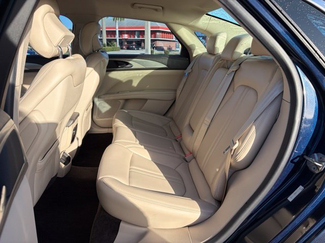 Used 2017 Lincoln MKZ Premiere AWD/4WD image 15