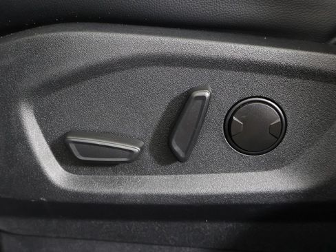 Used 2024 Ford Edge SEL AWD/4WD image 33