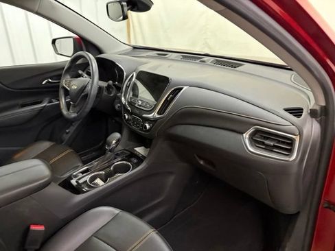 Used 2023 Chevrolet Equinox Premier AWD/4WD image 22
