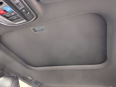 New 2025 Jeep Grand Cherokee Altitude image 23