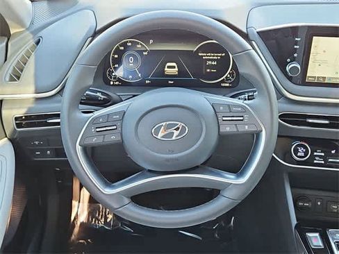 Certified 2023 Hyundai Sonata SEL w/ Convenience Package image 23
