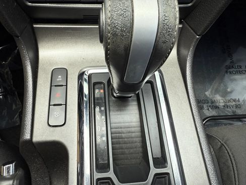 Used 2014 Ford Mustang Coupe RWD image 30