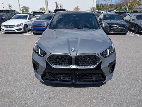 Used 2025 BMW X2 xDrive28i image 2