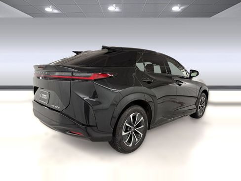 Used 2024 Lexus RZ 300e Premium FWD image 9