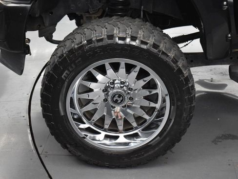 Used 2015 Ford F350 Platinum w/ Platinum Package image 36