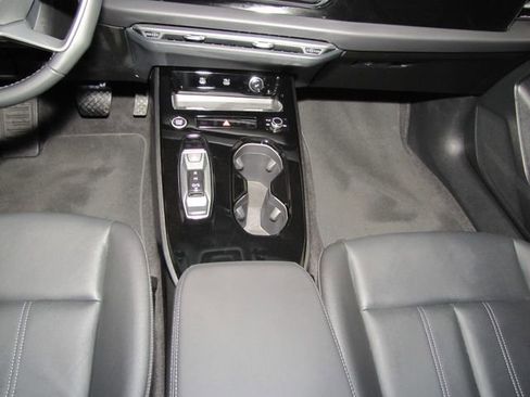 Used 2025 Audi A5 2.0T Premium image 15