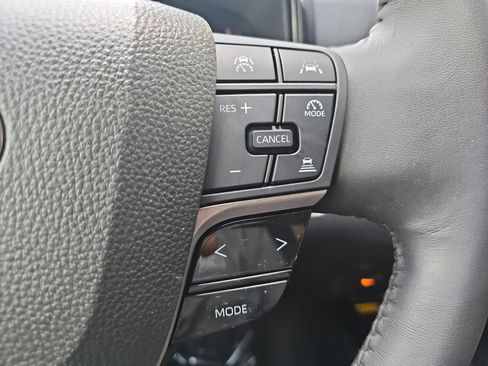 Used 2025 Toyota Camry LE w/ Convenience Package FWD image 29
