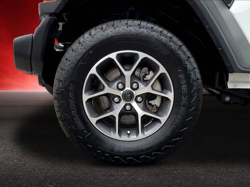 Used 2025 Jeep Wrangler Unlimited Sport AWD/4WD image 33