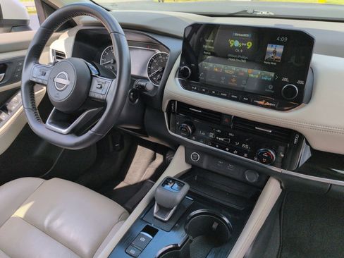 Used 2023 Nissan Rogue SL w/ SL Premium Package FWD image 36