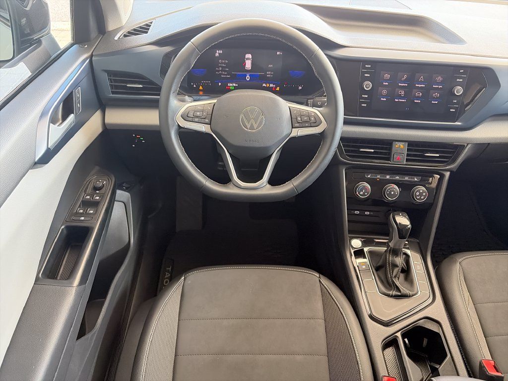 Certified 2023 Volkswagen Taos SE w/ Panoramic Sunroof Package FWD image 35