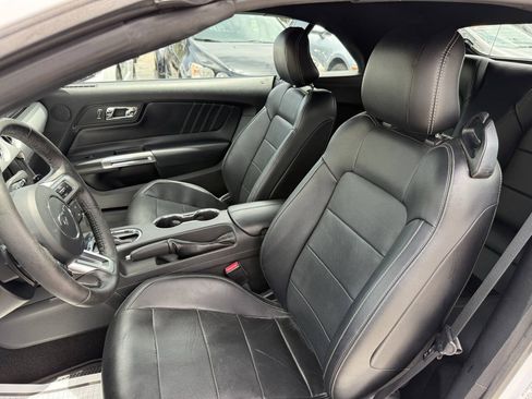 Used 2015 Ford Mustang Premium RWD image 12