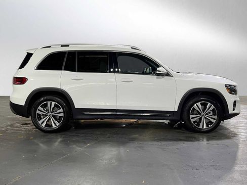 Certified 2025 Mercedes-Benz GLB 250 GLB 250 image 3