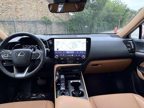 Certified 2026 Lexus NX 350 AWD w/ Accessory Package (2T) image 15