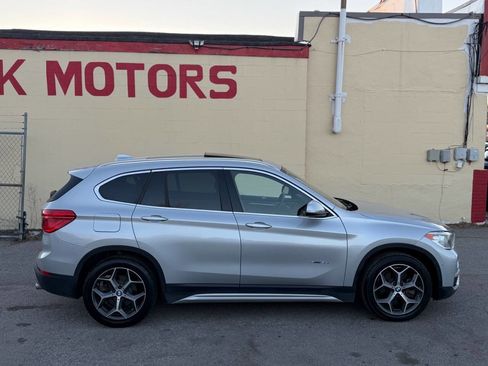 Used 2018 BMW X1 sDrive28i image 8