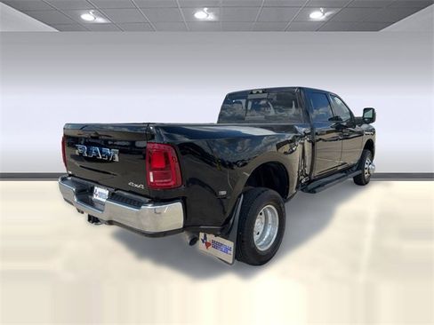 New 2025 RAM 3500 Tradesman image 9