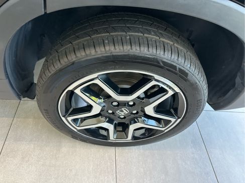 Used 2023 Honda Passport Elite image 13