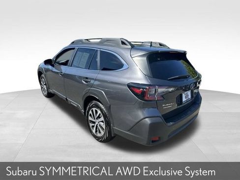 Certified 2025 Subaru Outback Premium AWD/4WD image 6
