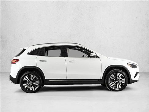 New 2026 Mercedes-Benz GLA 250 4MATIC image 4