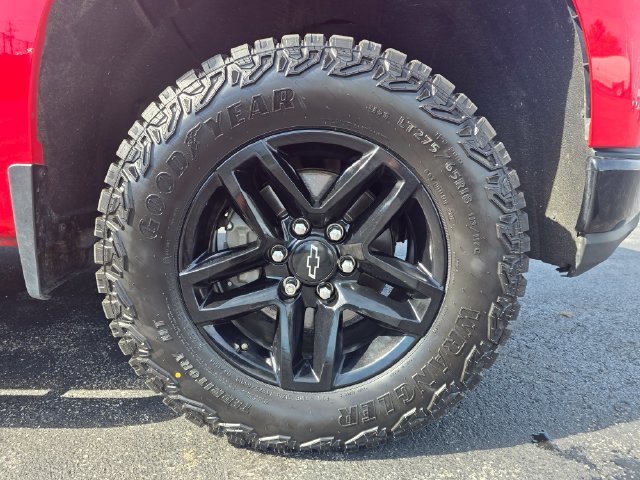 Used 2020 Chevrolet Silverado 1500 LT Trail Boss AWD/4WD image 11