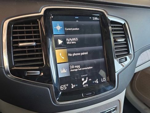 Used 2021 Volvo XC90 T8 Inscription w/ Advanced Package AWD/4WD image 18
