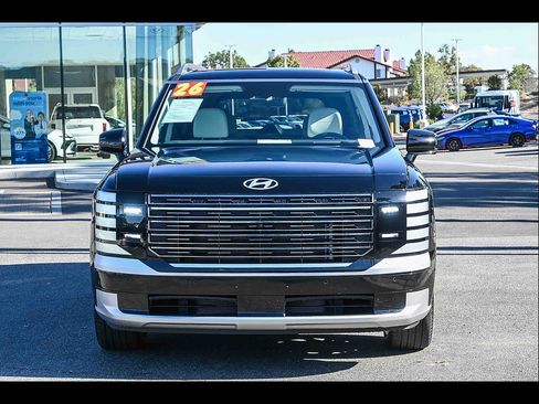 Certified 2026 Hyundai Palisade Calligraphy AWD/4WD image 2