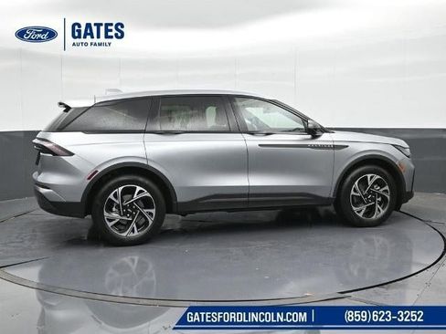 New 2025 Lincoln Nautilus Premier w/ Equipment Group 102A image 3