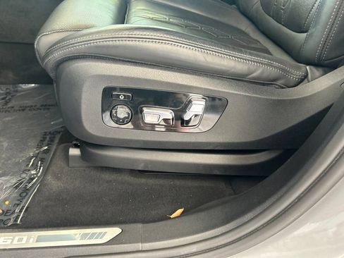 Used 2024 BMW X5 M60i AWD/4WD image 43
