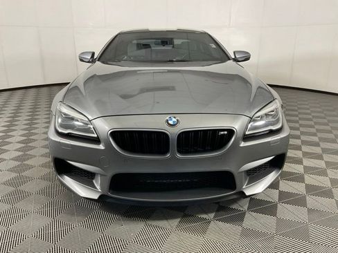 Used 2017 BMW M6 Coupe RWD image 2