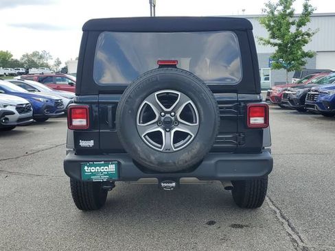 Used 2023 Jeep Wrangler Unlimited Sport AWD/4WD image 5