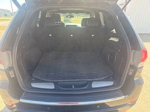 Used 2015 Jeep Grand Cherokee Overland AWD/4WD image 10
