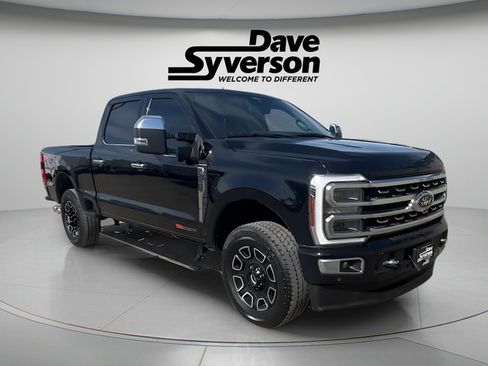 Used 2024 Ford F250 Platinum AWD/4WD image 3