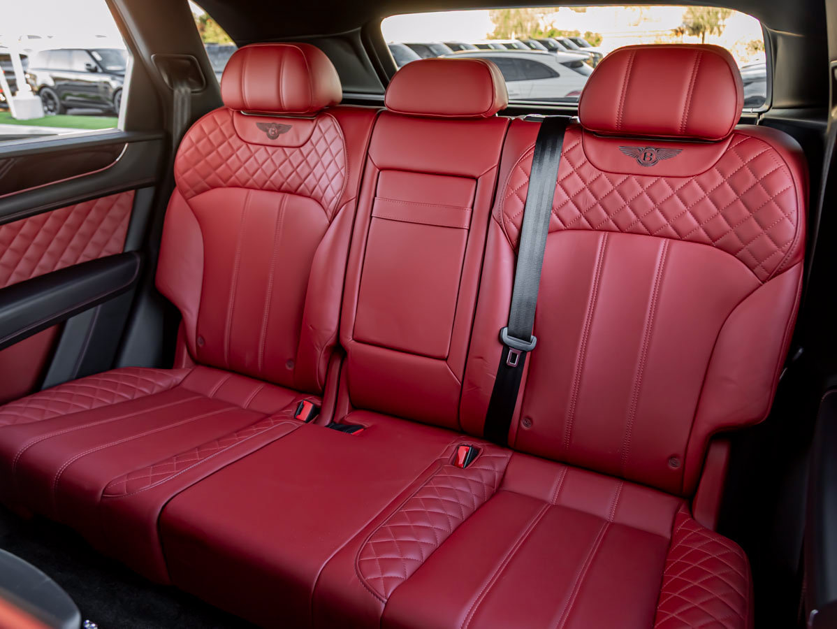 Used 2020 Bentley Bentayga Speed AWD/4WD image 35