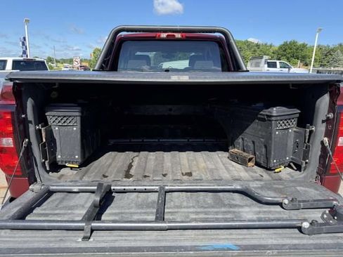 Used 2015 Chevrolet Silverado 2500 LT w/ LT Convenience Package AWD/4WD image 8