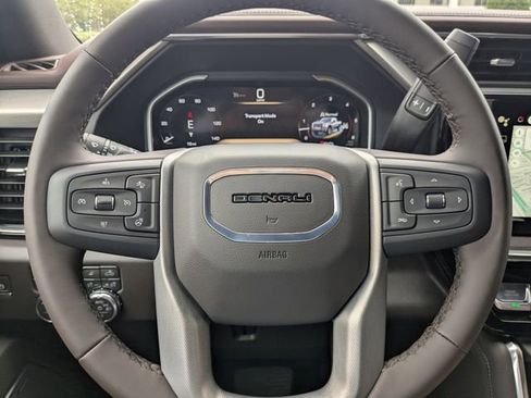 New 2026 GMC Sierra 2500 Denali w/ Denali Reserve Package AWD/4WD image 31