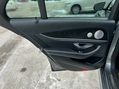 Used 2023 Mercedes-Benz E 350 4MATIC Sedan image 16