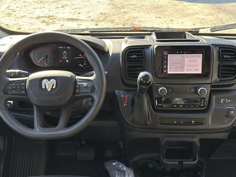 Used 2025 RAM ProMaster 2500 image 24