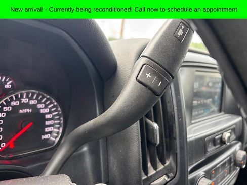 Used 2019 Chevrolet Silverado 2500 W/T AWD/4WD image 15