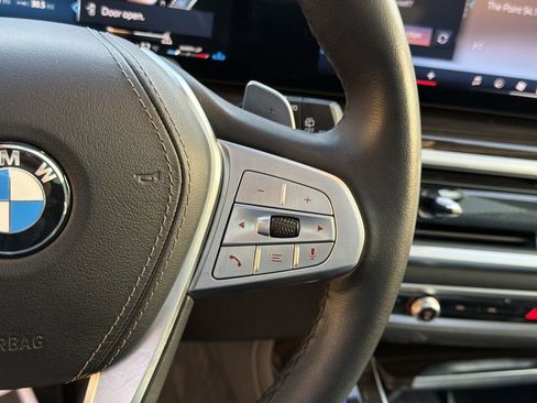 Used 2025 BMW X7 xDrive40i image 28