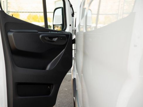 New 2026 Mercedes-Benz Sprinter 2500 image 11