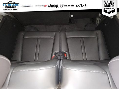 Used 2023 Kia Sorento S w/ Panoramic Sunroof Package AWD/4WD image 19