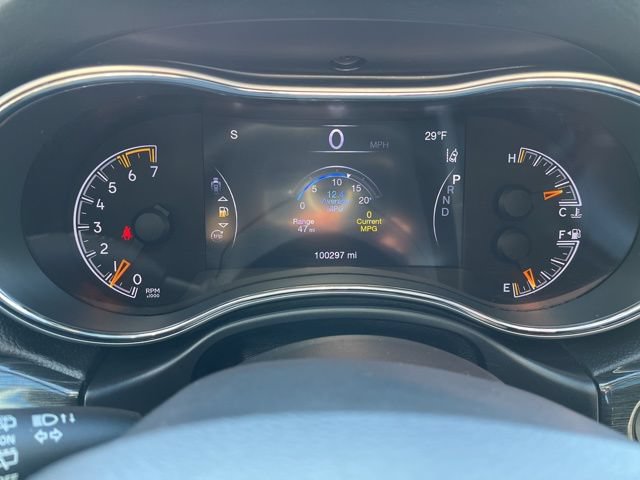 Used 2019 Jeep Grand Cherokee Trailhawk w/ Trailhawk Luxury Group AWD/4WD image 34