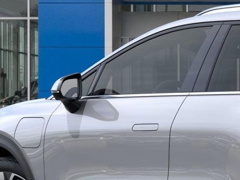 New 2026 Chevrolet Equinox EV LT w/ Convenience Package II image 12